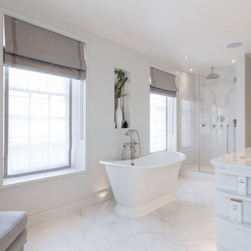 Principal Bathroom in Carrara Marble with Polished Nickel - Chelsea Townhouse