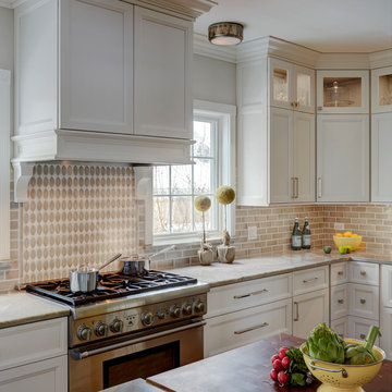 Winnetka Kitchen Remodel - Beautiful Craftsmanship!