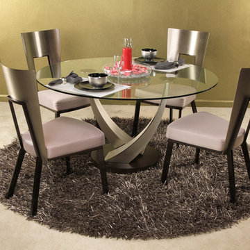Tangent table, Regal chair
