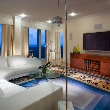Modern Tropical Penthouse with Panoramic Ocean View