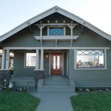 Jefferson Park Craftsman bungalow restoration