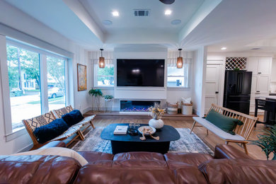 Example of a living room design in Austin