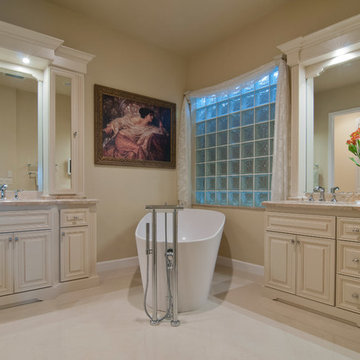 Traditional Bathroom Remodel (Miami, FL)