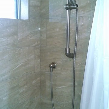 Residential Guest Bath - League City, TX