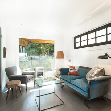 Houzz Tour: Designers Get Creative With Their Island Getaway