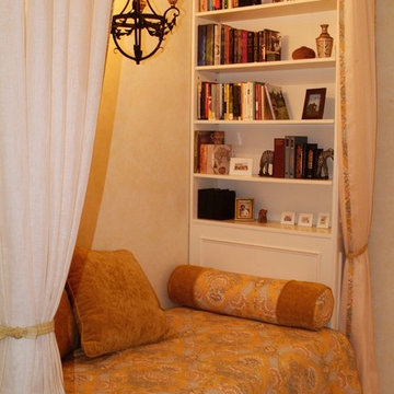 Guest Room - Office