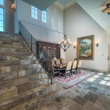 231 W Bermuda Drive