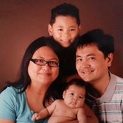Renee Usaraga's photo