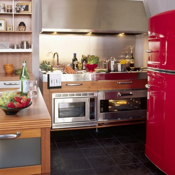 Big Chill in Cherry Red