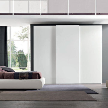 Modern Italian Platform Bed Gaudi 02 by Spar - $2,699.00