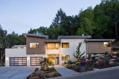 Example of a minimalist home design design in Seattle