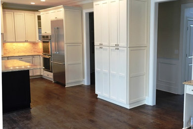 Example of a transitional kitchen design in New York
