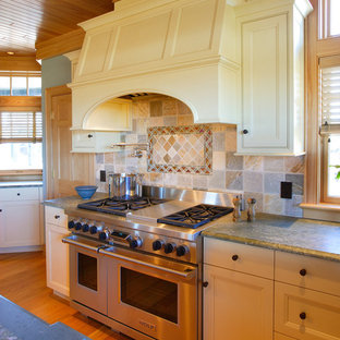 Eclectic Quonnie House