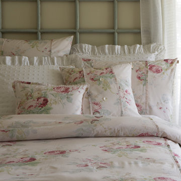 Taylor Linens Shore Rose Queen Duvet