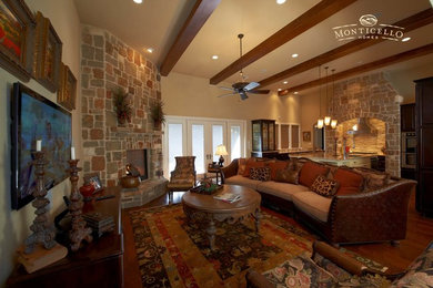 Photo of a traditional family room in Austin.