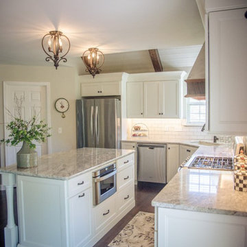 Farmhouse Cozy Kitchen Renovation
