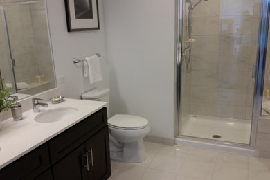 Example of a classic bathroom design in Chicago