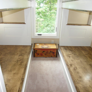 Lakehouse Bunk Room