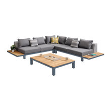 Outdoor Dining/Seating