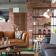 Vadodara Houzz: Rusticity, Water & Sun Dictate This Home's Design