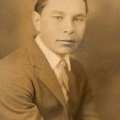 Dan Brooks foto