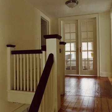 Montclair Colonial Attic Bedroom Suite