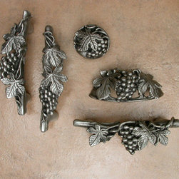 D'Artefax Grapevine Hardware Collection - Home Improvement