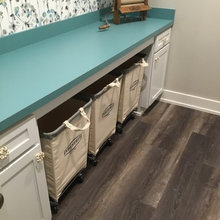 Walk-in Closet/laundry
