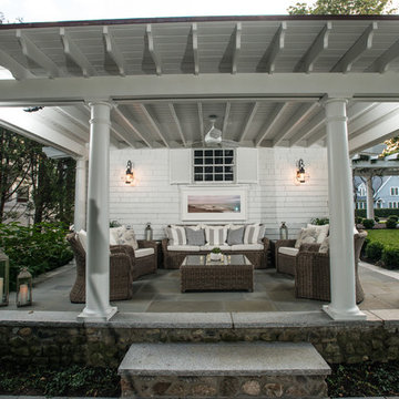 Traditional Cape expands outdoors
