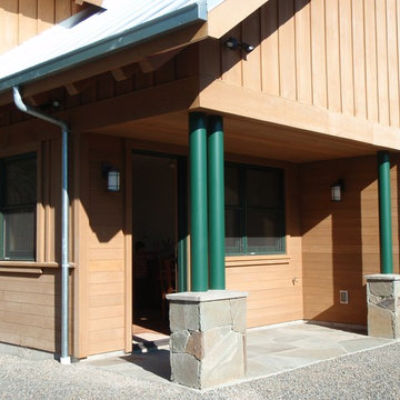 Rocking Double H Barn / Guesthouse