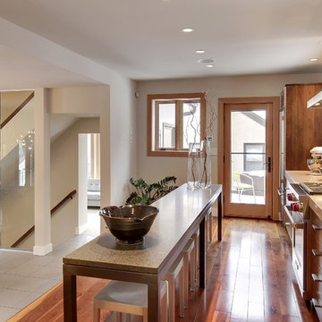 Lowry Hill Residence