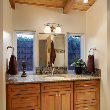 Casas Adobe 880