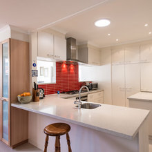 tiling kitchen