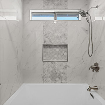 Jami & Scott’s Guest Bathroom