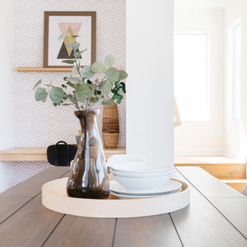 Built-in Desk Homework Station and Dining Room