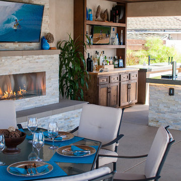Modern Pool, Spa, Outdoor Cabana and Kitchen
