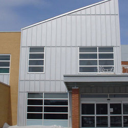 MS-4 - Roofing And Gutters