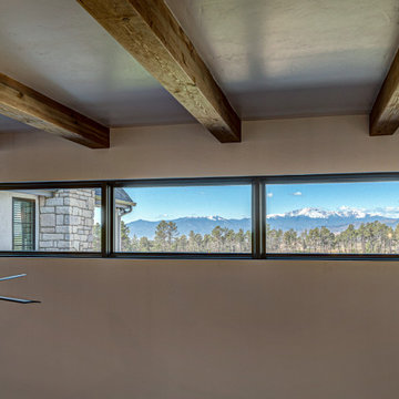 2020 Parade of Homes Stauffer & Sons Construction Warm and Welcoming in the Fore
