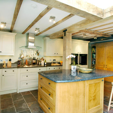 Contemporary Cottage Kitchen, St Albans
