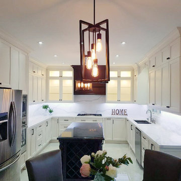 Transitional Kitchen