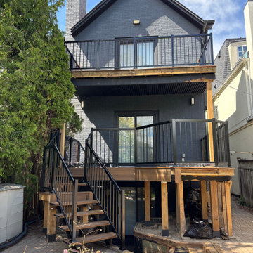 Picketing Deck Railing
