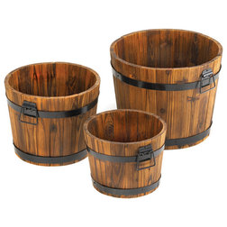 Farmhouse Outdoor Pots And Planters by Koolekoo