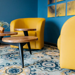 A Welcoming & Elegant Lobby - Armchairs And Accent Chairs