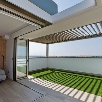 Pérgola Bioclimática instalada en terraza de ático de lujo