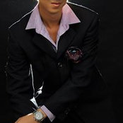 Toshi Long's photo