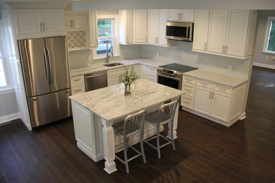 Example of a minimalist kitchen design in Philadelphia