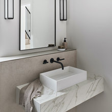 Master ensuite Merton Drive