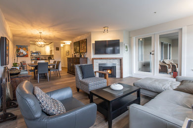 Transitional living room photo in Vancouver