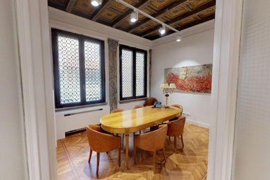 This is an example of a medium sized contemporary home in Rome.