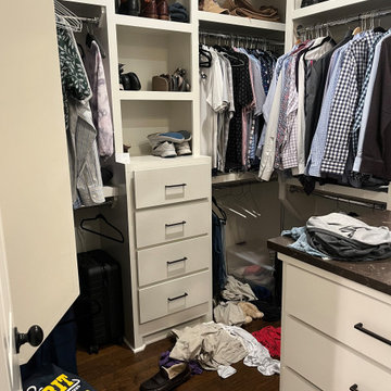 Closet #2 Before
